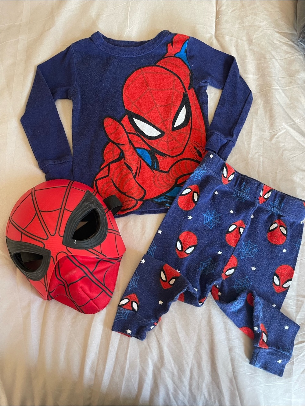 Kids Spiderman Superhero Pajama Set & Play Mask - Navy & Red